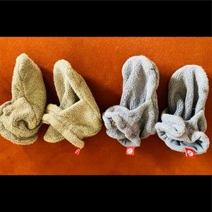 Two Pairs Zutano 18 MOS Booties Gray and Blue